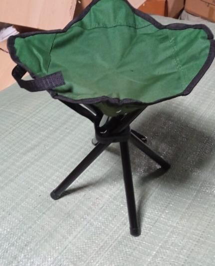 Portable Outdoor Tripod Stool