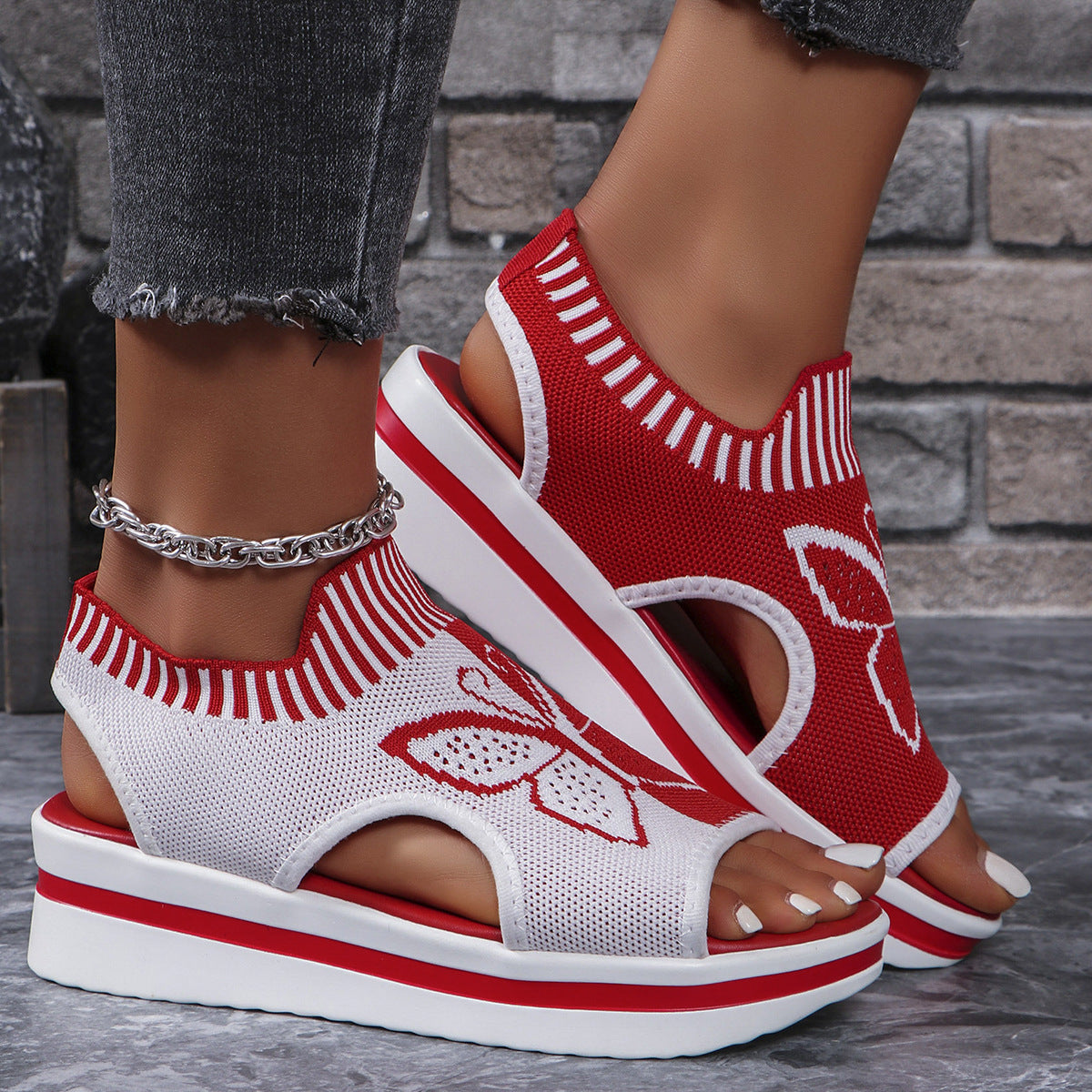 Summer Butterfly Print Sports Sandals Casual Breathable Flying Woven Flat Shoes For Women